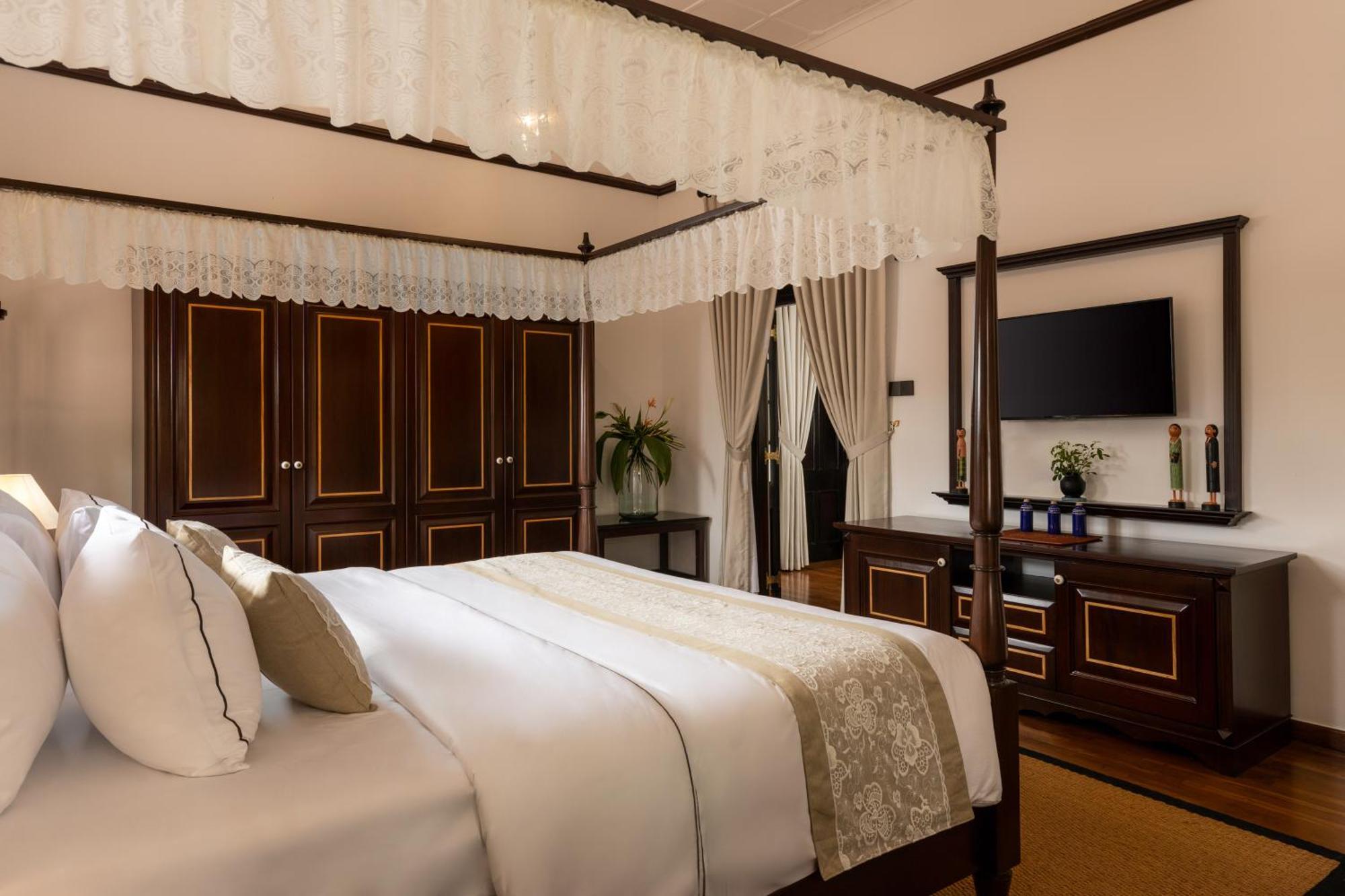 Hotel The Grand Walawwa Pinnawala  Esterno foto