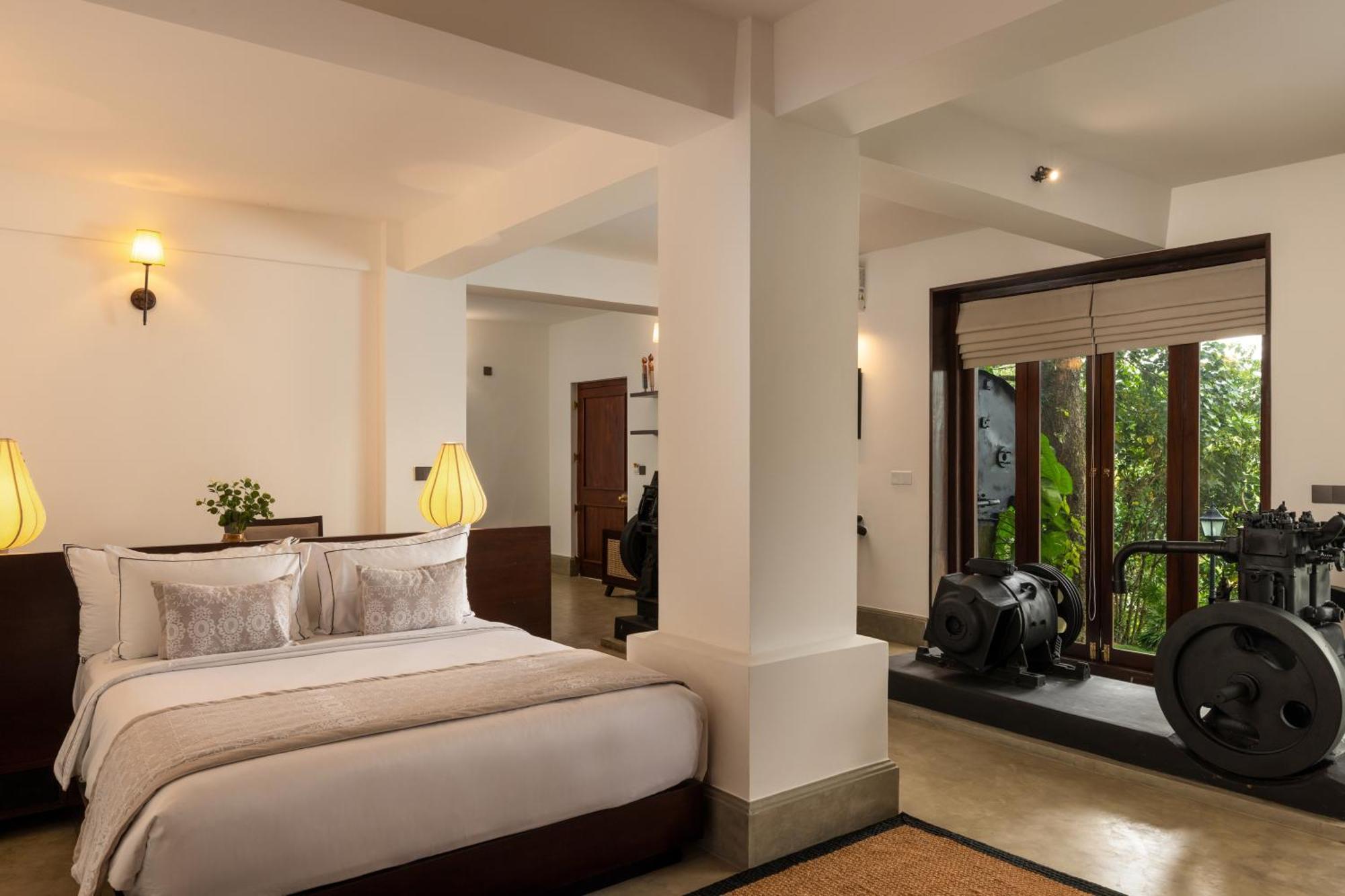 Hotel The Grand Walawwa Pinnawala  Esterno foto